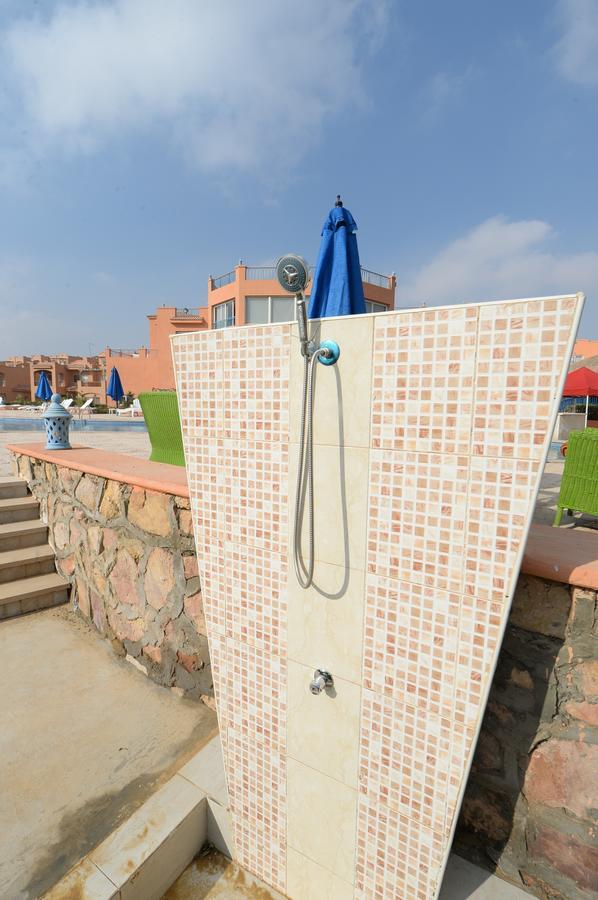 Savanna Empire Spa & Resort Ataqah Екстериор снимка